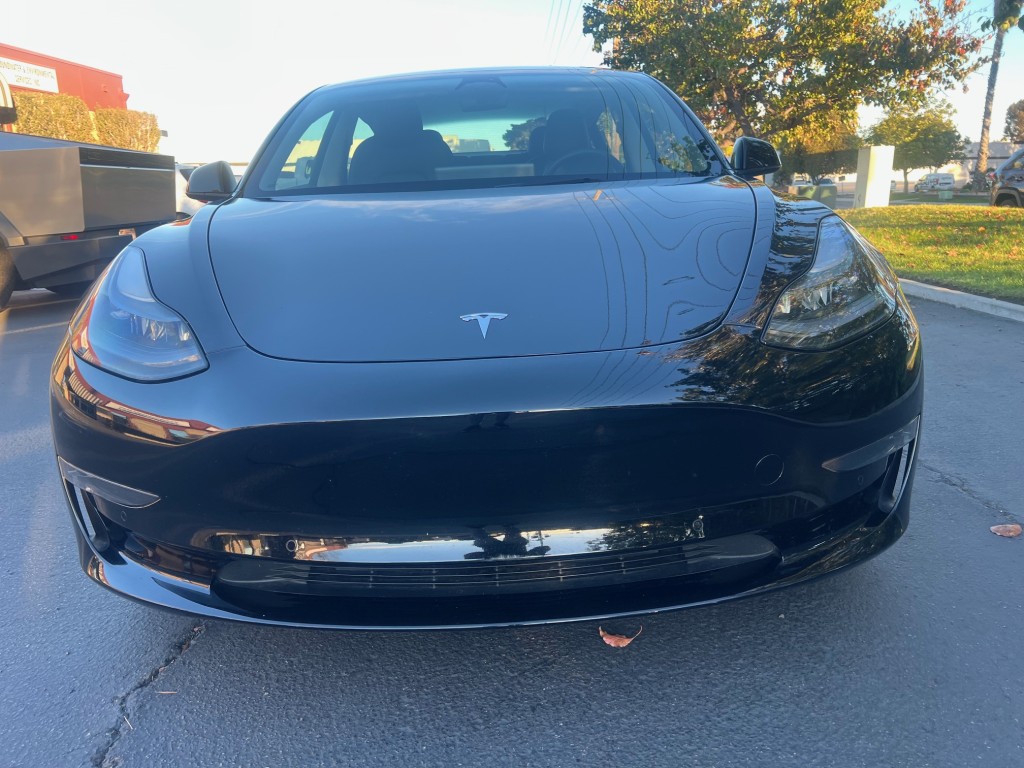 2022 Tesla Model 3 Long Range photo 6