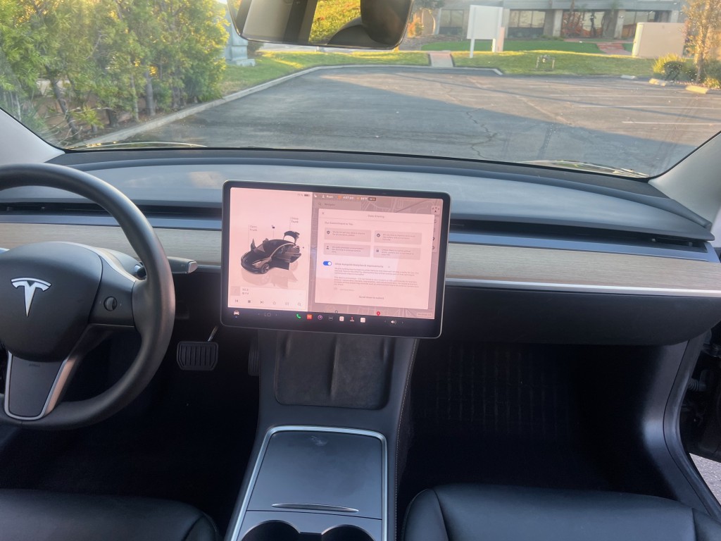 2022 Tesla Model 3 Long Range photo 13