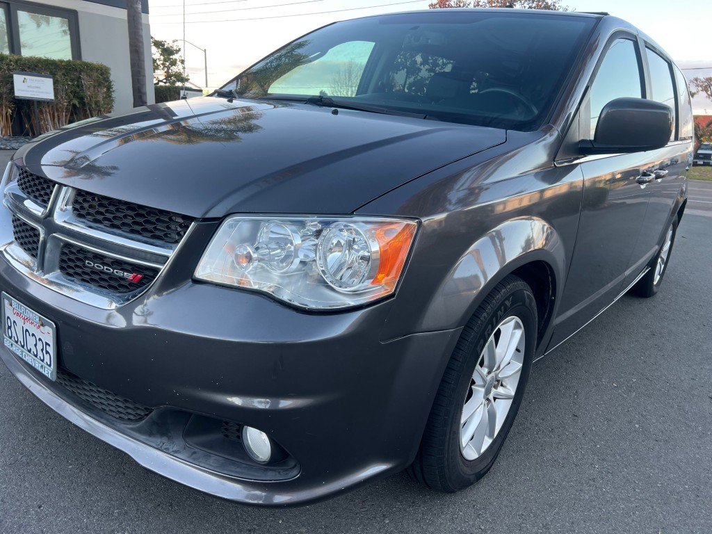 2018 Dodge Grand Caravan SXT photo 5