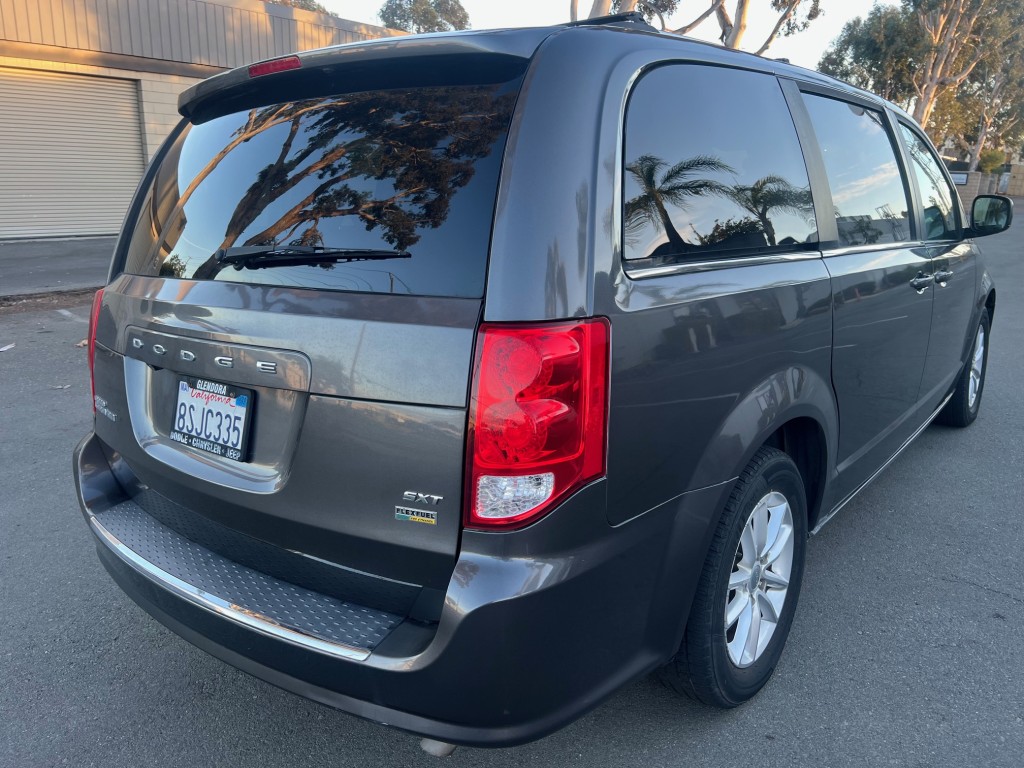 2018 Dodge Grand Caravan SXT photo 7