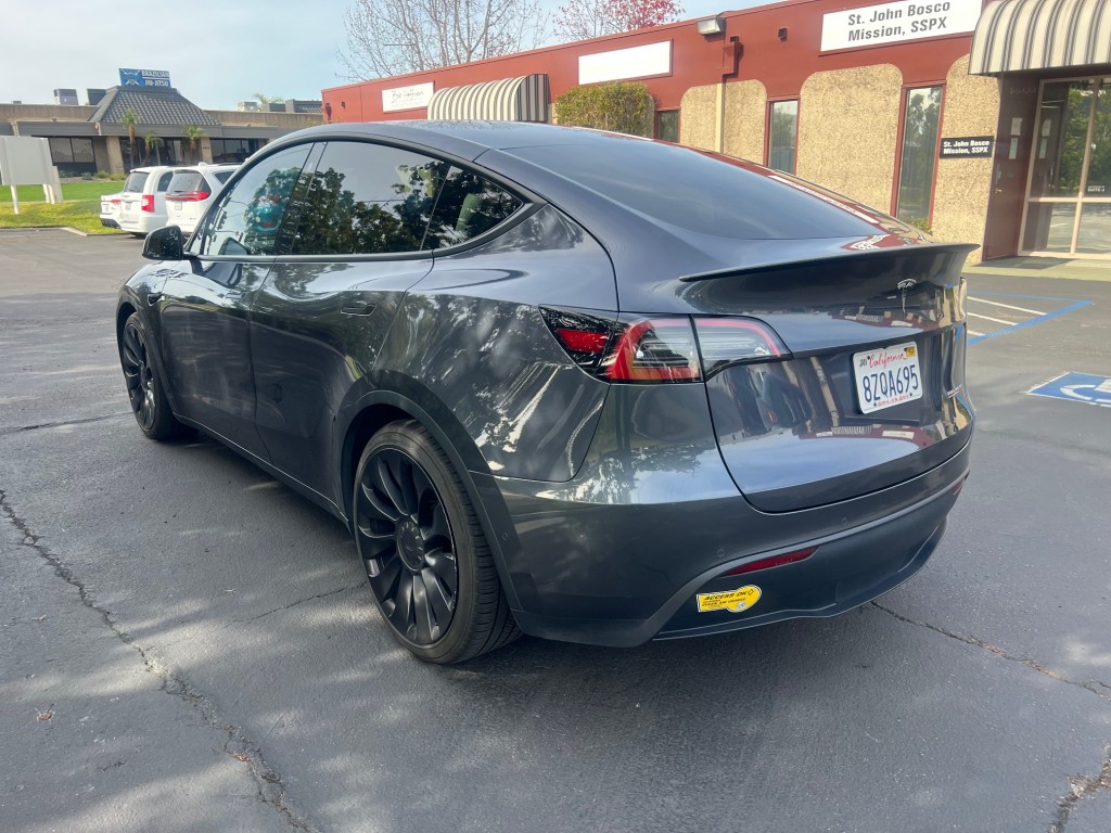 2022 Tesla Model Y Performance photo 4