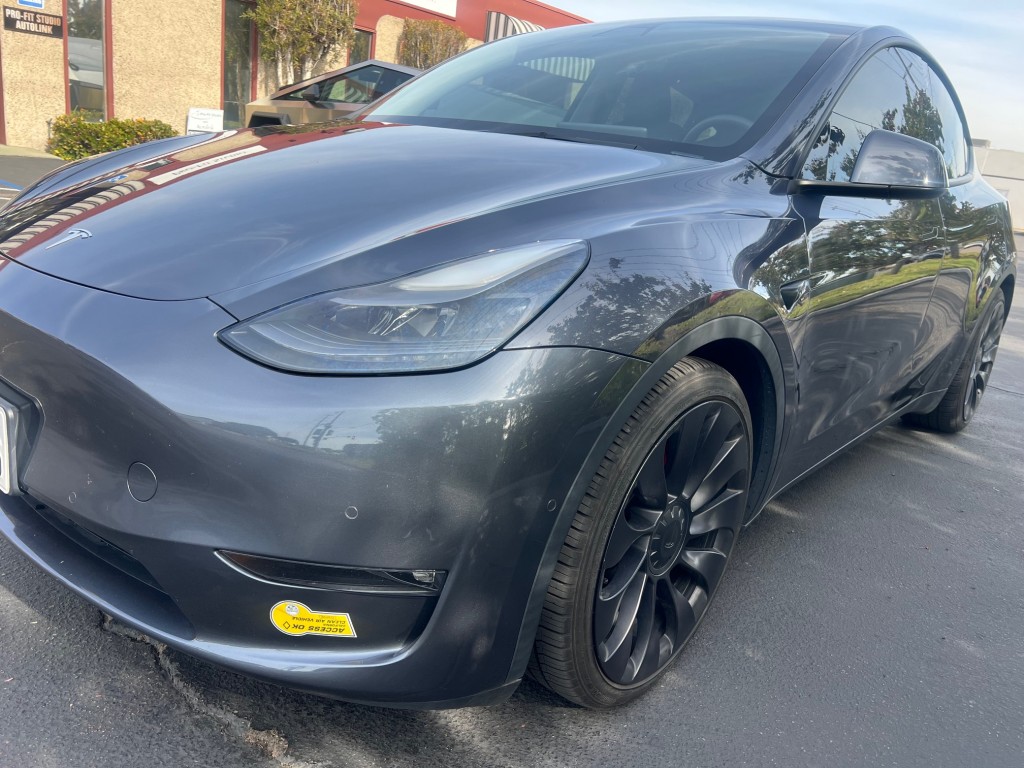 2022 Tesla Model Y Performance photo 5