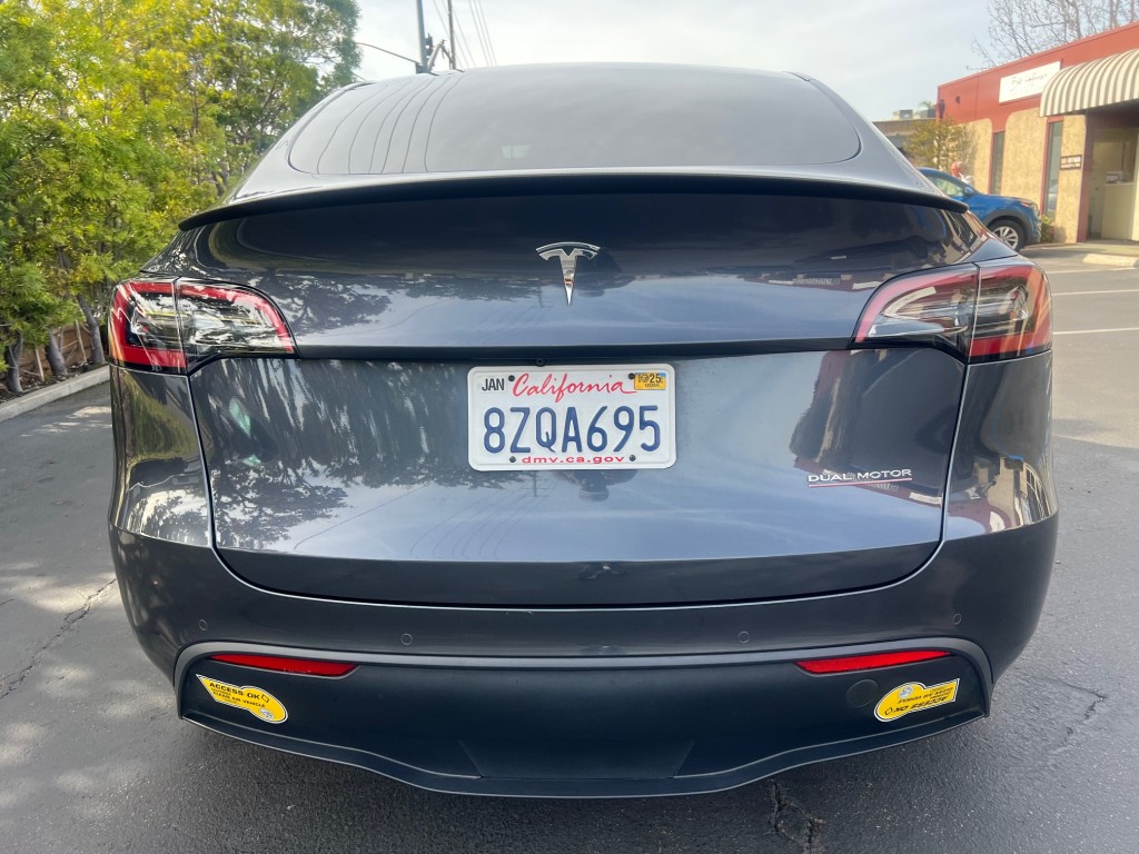 2022 Tesla Model Y Performance photo 9