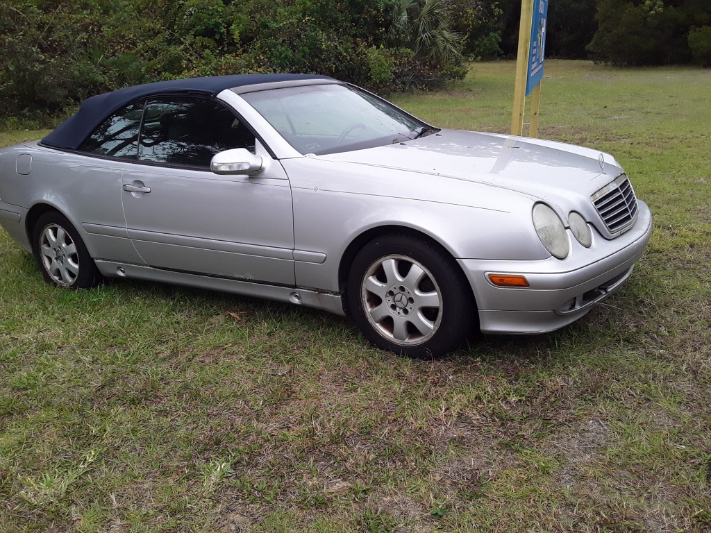 2003 Mercedes CLK-Class