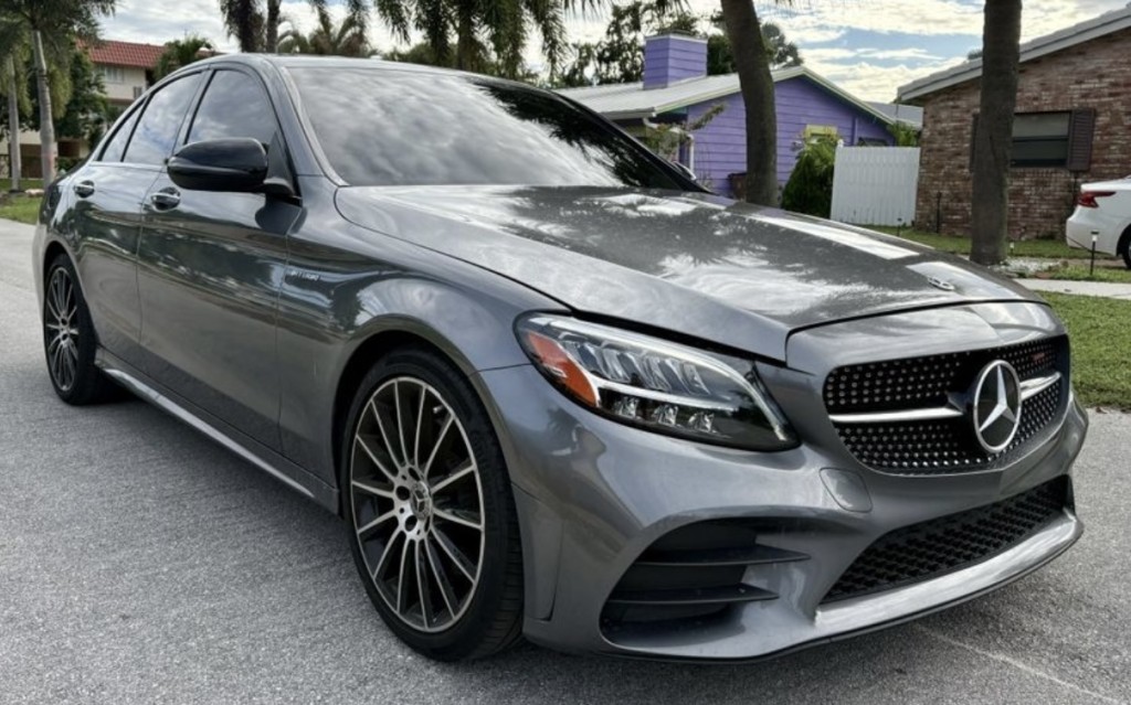 2021 Mercedes-Benz C-Class Sedan C300 photo 3