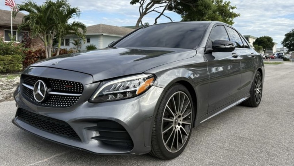 2021 Mercedes-Benz C-Class Sedan C300 photo 4