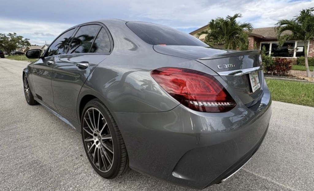 2021 Mercedes-Benz C-Class Sedan C300 photo 6