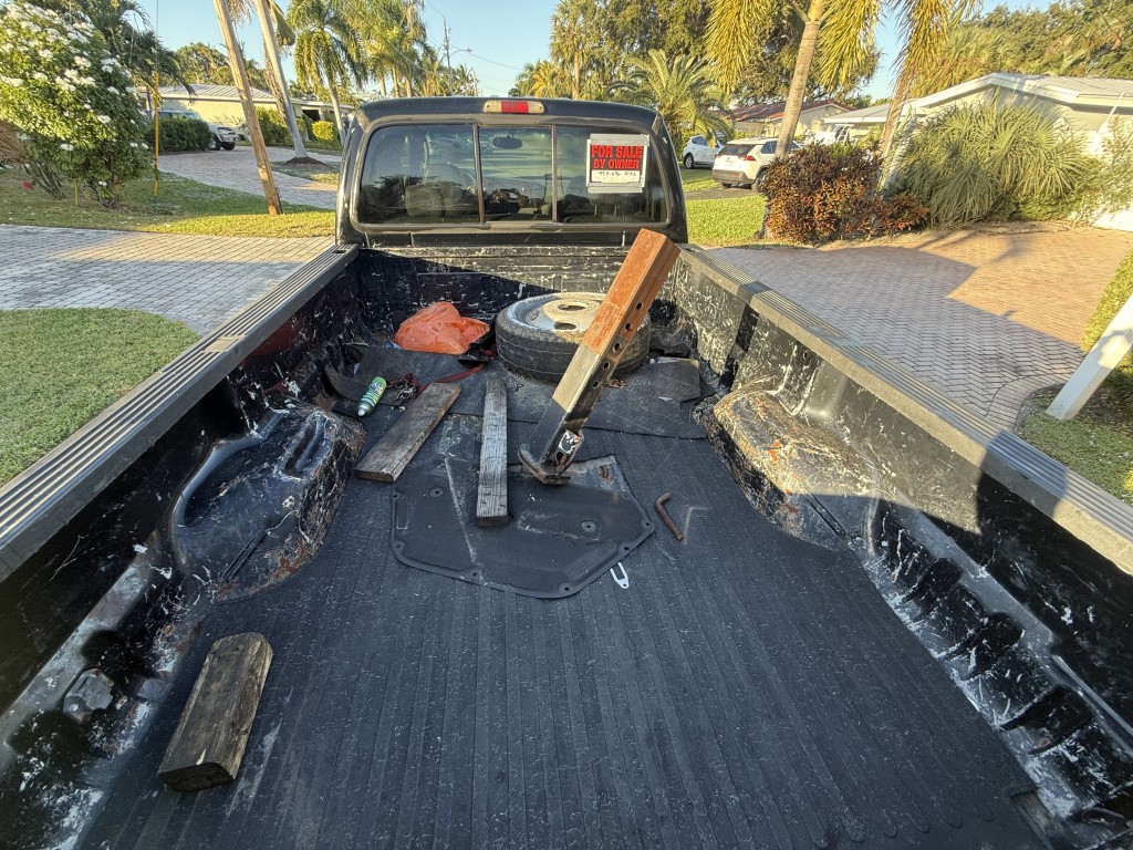 2005 Ford F-350 Super Duty Lariat photo 12