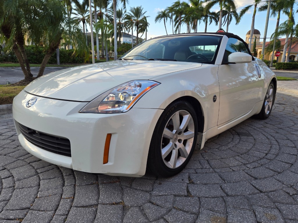 2005 Nissan 350Z Touring Convertible