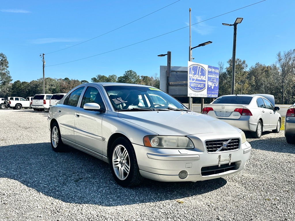 2005 VOLVO S60