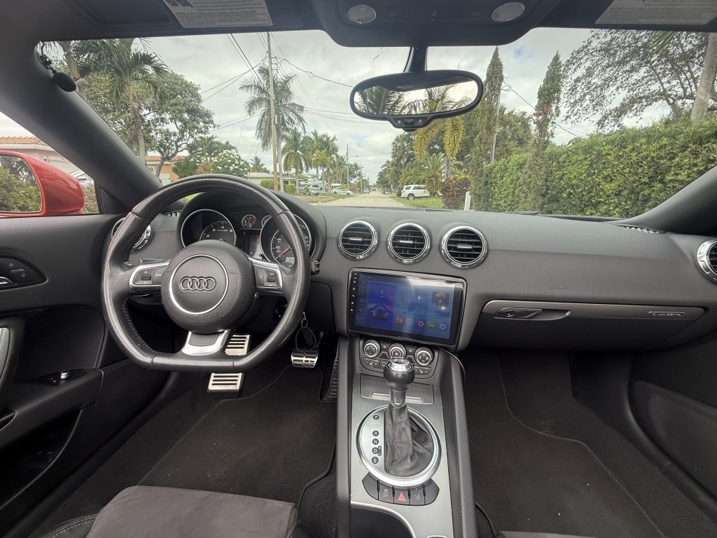 2011 Audi TT Premium Plus photo 19