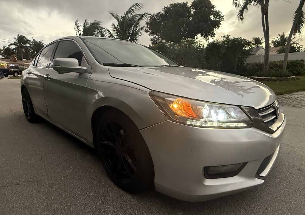 2013 Honda Accord EX-L V6 photo 6