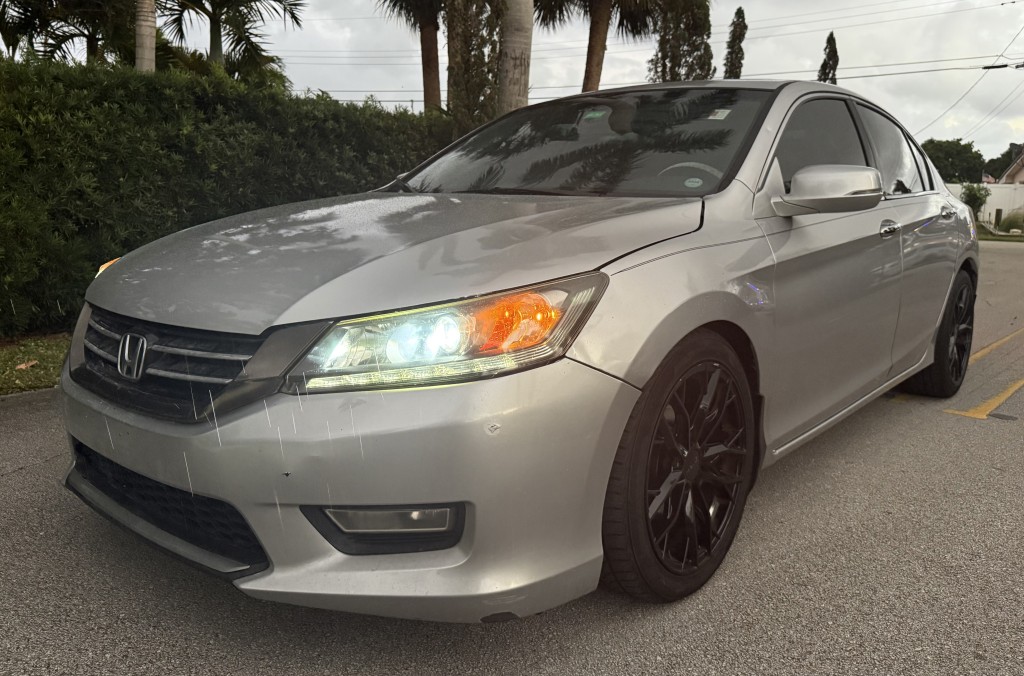 2013 Honda Accord EX-L V6 photo 3