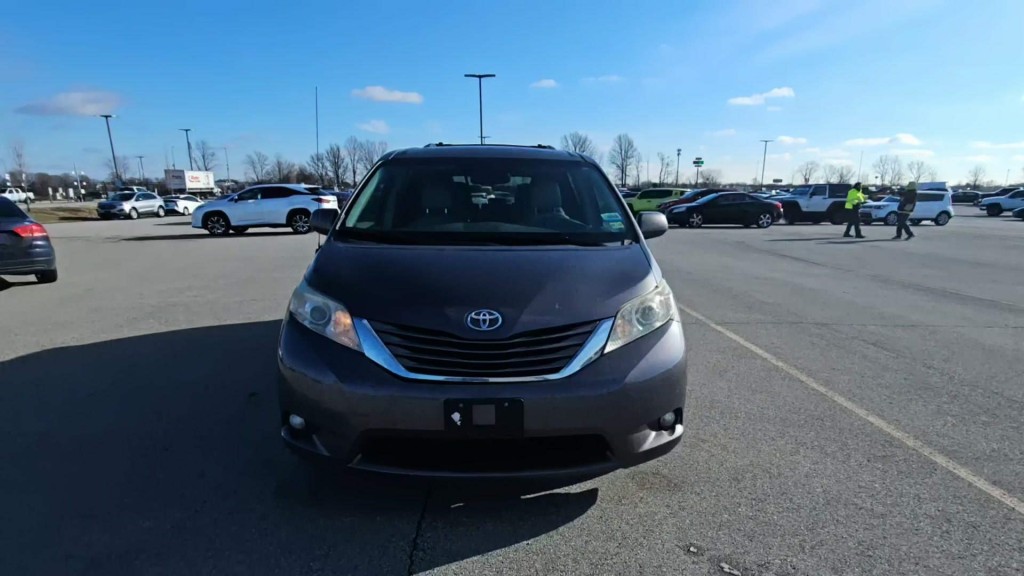 2013 Toyota Sienna