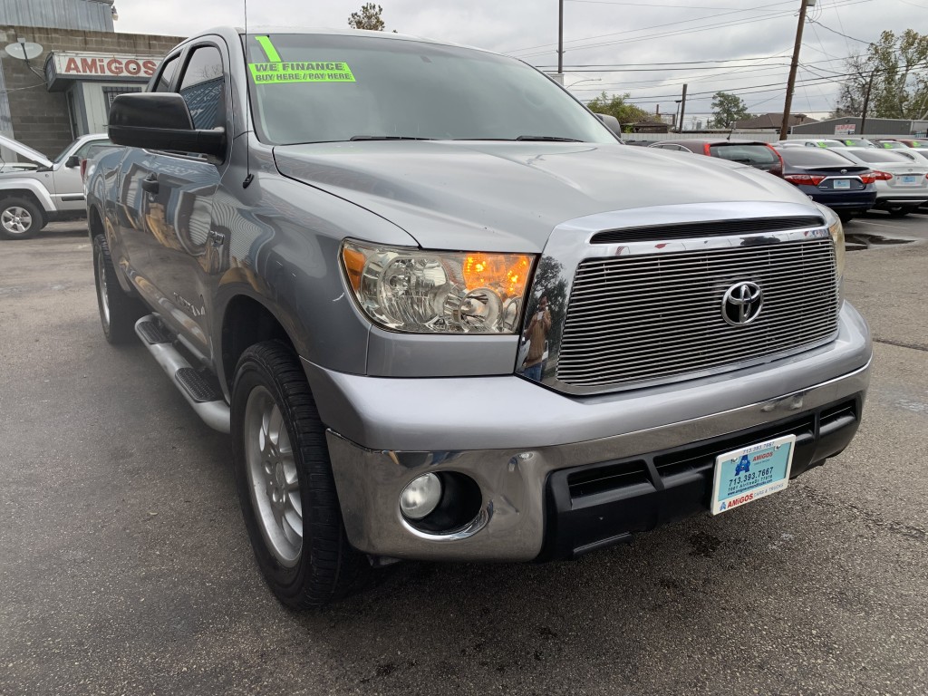 2011 TOYOTA TUNDRA