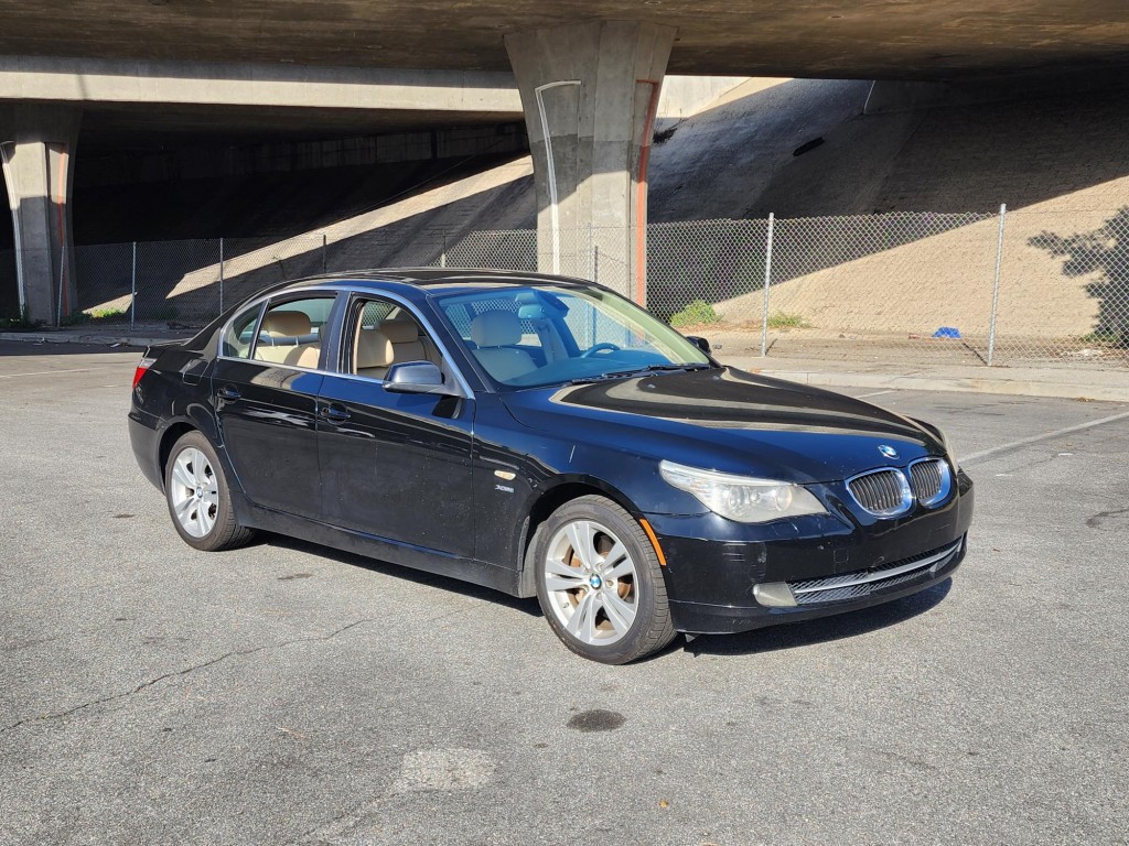 2010 BMW 5-Series