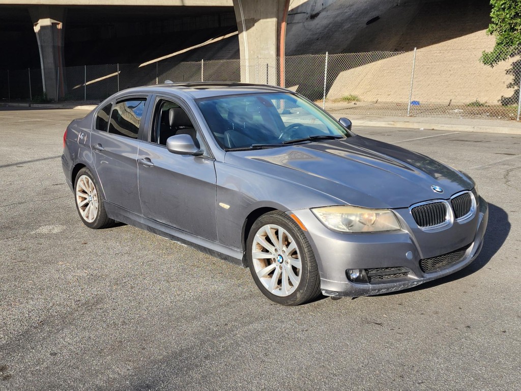 2011 BMW 3-Series