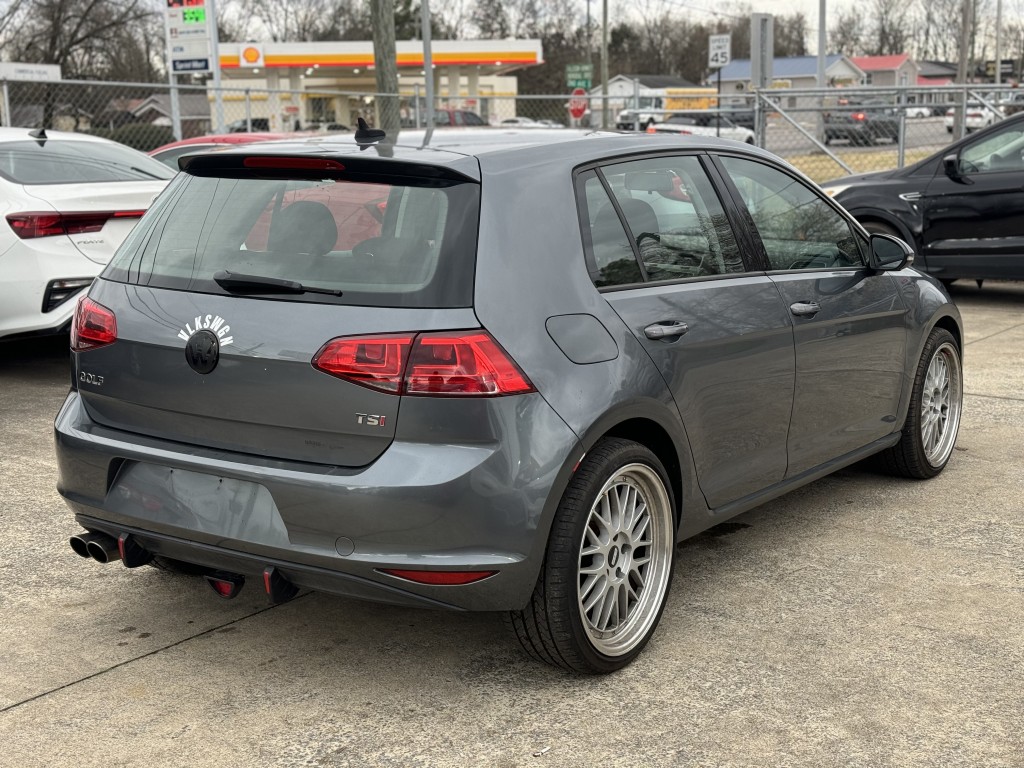 2016 Volkswagen Golf